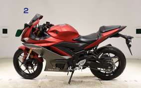 YAMAHA YZF-R25 A 2016 RG43J