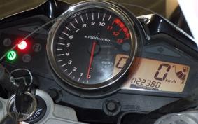 SUZUKI GSR250
