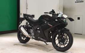 SUZUKI GSX250RA