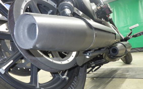 HARLEY XL883N 2018