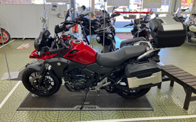 SUZUKI STROM 250 DS11A