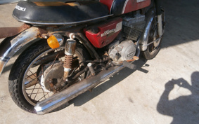 SUZUKI GT250 GT250B