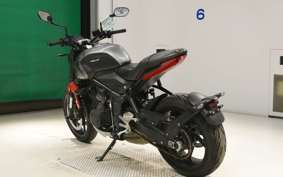 TRIUMPH TRIDENT 660 2022