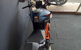 KTM 1290 SUPER DUKE R V3940