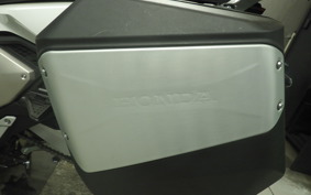 HONDA X-ADV 750 2025 RH21