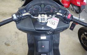 HONDA FORZA Z MF08