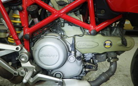 DUCATI MULTISTRADA 1000 DS 2004