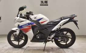 HONDA CBR125R JC50