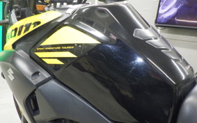 SUZUKI Vｽﾄﾛｰﾑ250