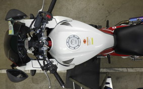 HONDA CB400 SUPER BOLDOR VTEC 2011 NC42