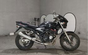 SUZUKI BANDIT250-1 GJ77A