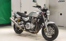 YAMAHA XJR1300 1998 RP01J