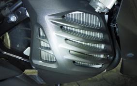 YAMAHA N-MAX 155 A 2016 SG50J
