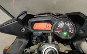 YAMAHA FZ-1 FEATHER RN21J