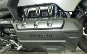 HONDA GL 1800 GOLD WING TOUR DCT 2025 SC79