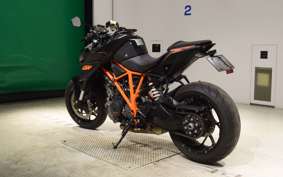 KTM 1290 SUPER DUKE R 2015