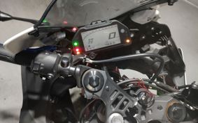YAMAHA YZF R-3 2022 RH21J