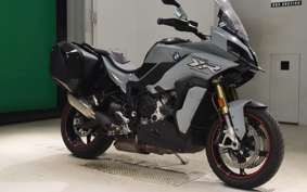 BMW S1000XR 2020