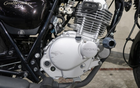 SUZUKI GLASS TRACKER BIG BOY NJ4DA