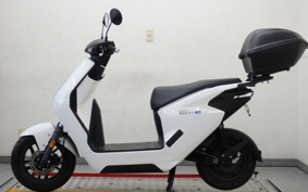 HONDA EM1 e: EF16