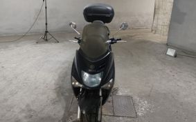 YAMAHA MAJESTY 125 SE27