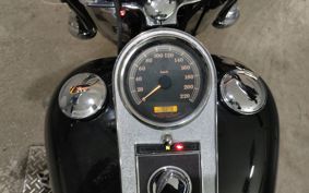 HARLEY FLSTCI 1450 2004 BWB