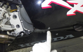HONDA CBR954RR 2002