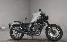 HONDA REBEL MC49