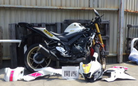 YAMAHA YZF R-3 2022 RH21J