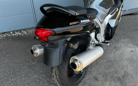 SUZUKI GSX1300R HAYABUSA 2002 GW71A