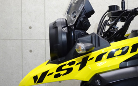 SUZUKI STROM 250 DS11A