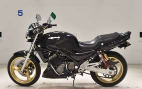 KAWASAKI BALIUS 250 Gen.2 2011 ZR250B