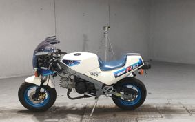 SUZUKI GYAGU LA41A