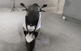 YAMAHA MAJESTY 125 SE27