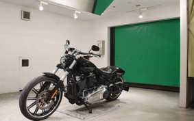 HARLEY FXBRS1870 2021