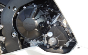 HONDA CBR1000RR-R FB SP 2023 SC82