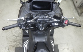 YAMAHA T-MAX 560 T 2025 SJ21J