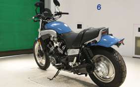 YAMAHA VMAX 2000