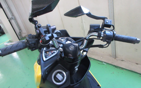 YAMAHA MAJESTYS SG28J