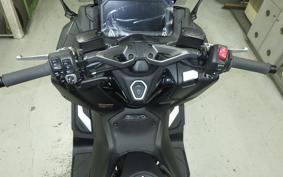YAMAHA T-MAX 560 T 2026 SJ21J