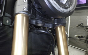 HONDA CB650R E-Clutch 2024 RH17