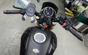 YAMAHA XSR125 2010 RE46J