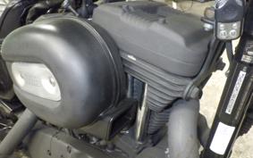 HARLEY XL883 2005