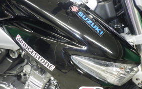SUZUKI GSR250