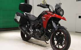 SUZUKI Vｽﾄﾛｰﾑ250A 2011