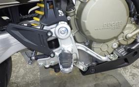 DUCATI HYPERMOTARD698モノ 2024