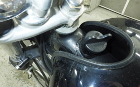 YAMAHA SR400 Gen.3 2004 RH01J