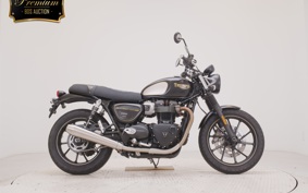 TRIUMPH STREET TWIN 2021