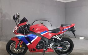 HONDA CBR600RR 2021 PC40