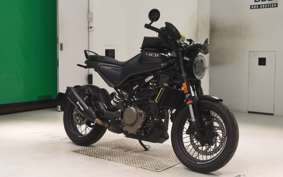 HUSQVARNA SVARTPILEN 401 2024